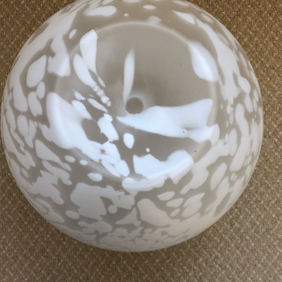 Hand-blown Vase - Picture 5 of 5